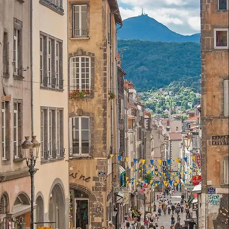Tzanou Clermont-Ferrand